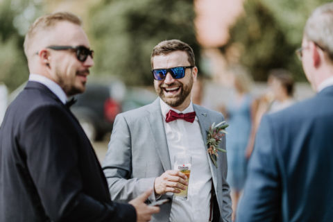 Hochzeitsfotograf Berlin: Lachender Ehemann