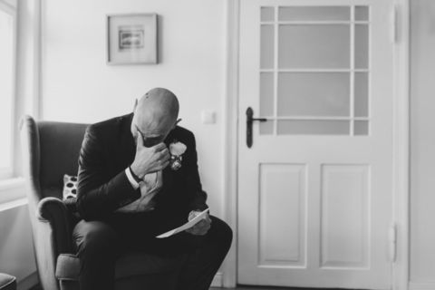 Hochzeitsfotograf Berlin: Träne des Bräutigams