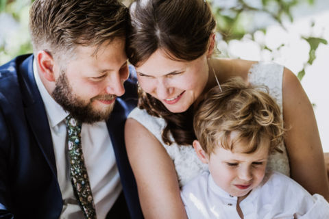 Ehepaar mit ihrem Kind - Fotoaufnahme