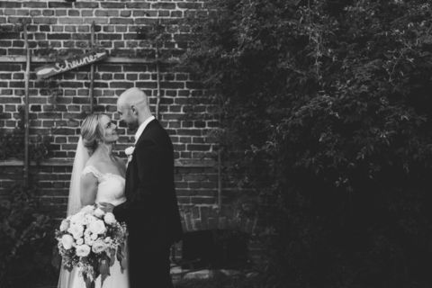 Verliebtes Hochzeitspärchen - Hochzeitsfotografie Berlin