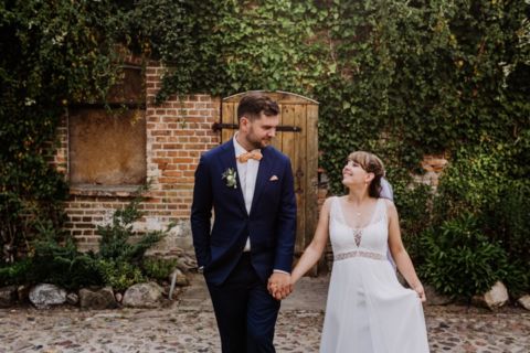 Glückliches Brautpaar Fotoaufnahme