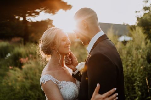 Inniger Moment des Hochzeitspaars -Hochzeitsfotograf Berlin