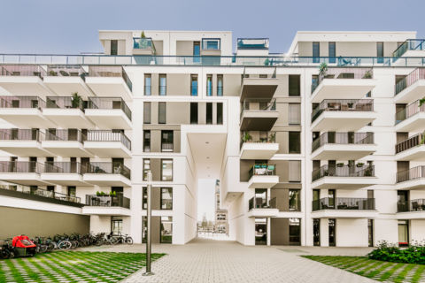 Modernes Mehrfamilienhaus - Immobilienaufnahmen