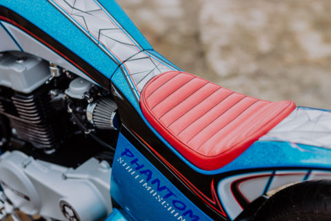 Motorrd-Detailansicht roter Sitz - Fotos