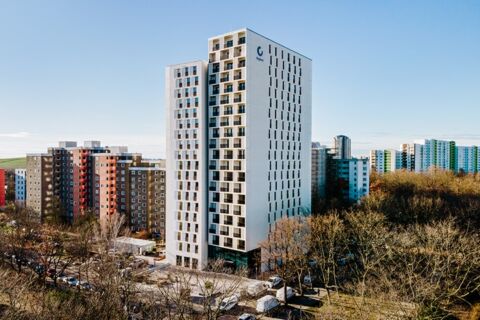 Lukas Schramm Immobilien und Architektur Fotografie - Degewo Wohnhaus